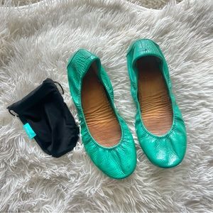 Tiek Blue Teal Patent Leather Tieks Flats